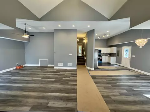 Entry Way - 1047 Matthews St, Gary, IN 46406 photo 1 of 2