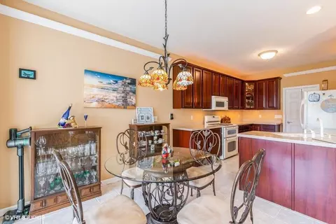 976 Flagstone Dr, Dyer, IN 46311 photo 13