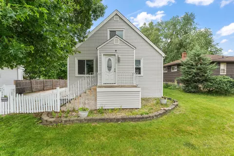 3834 173rd St, Hammond, IN 46323