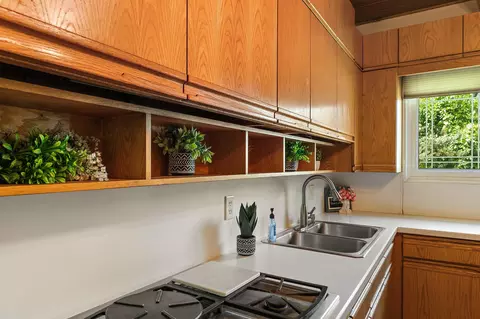 Kitchen - 7001 Ash Pl, Gary, IN 46403 photo 7 of 8