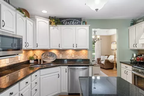 3682 Stillmeadow Dr, Wheatfield, IN 46392 photo 17