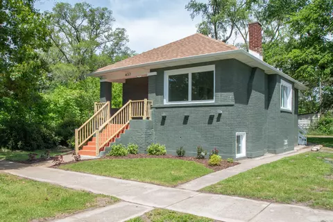 437 Mount St, Gary, IN 46406 photo 1