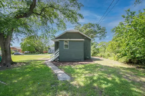 437 Mount St, Gary, IN 46406 photo 8