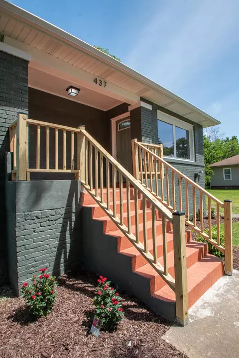 437 Mount St, Gary, IN 46406 photo 11