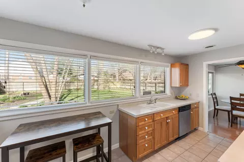 8350 Baring Ave, Munster, IN 46321 photo 7