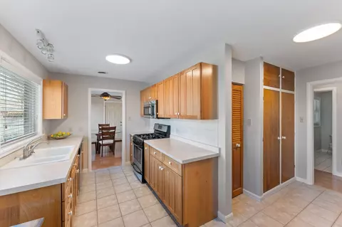 8350 Baring Ave, Munster, IN 46321 photo 8