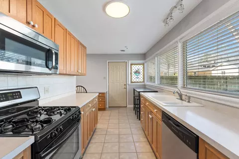 8350 Baring Ave, Munster, IN 46321 photo 9