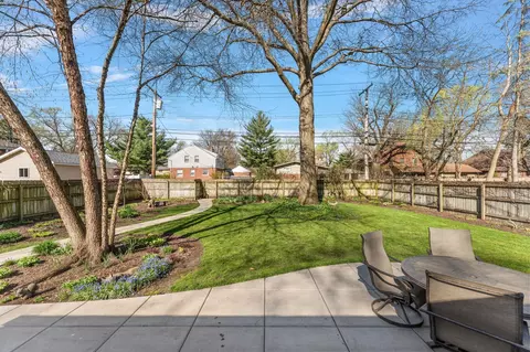 8350 Baring Ave, Munster, IN 46321 photo 21