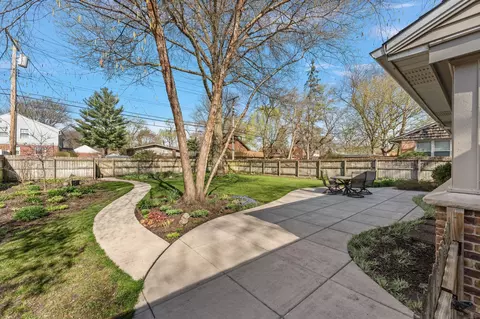 8350 Baring Ave, Munster, IN 46321 photo 15