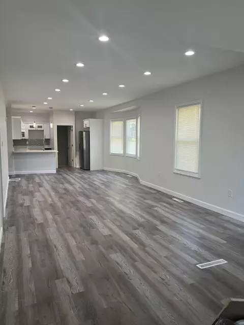 822 Fillmore St, Gary, IN 46402 photo 8