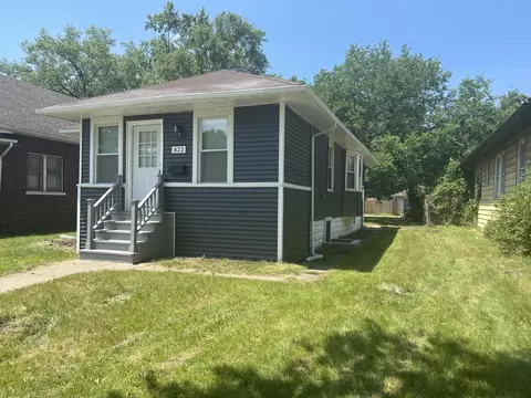 822 Fillmore St, Gary, IN 46402 photo 2