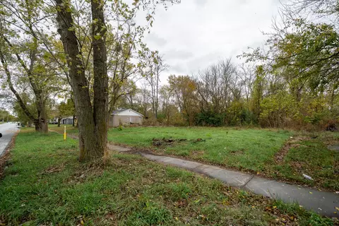 5021 E 10th Ave, Gary, IN 46403 photo 4