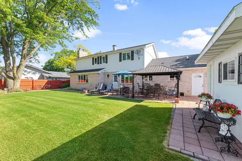 2560 Perry Ct, Dyer, IN 46311 photo 33