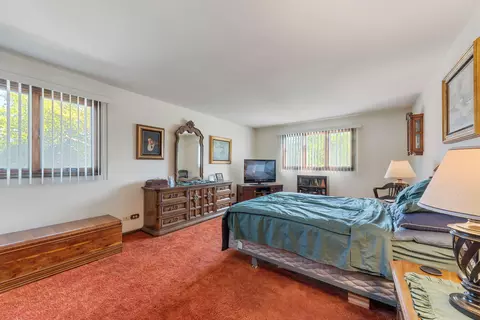 2560 Perry Ct, Dyer, IN 46311 photo 22