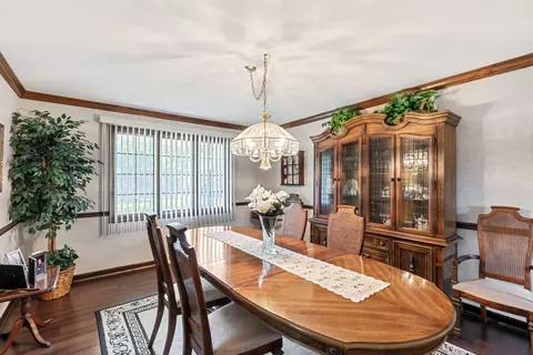 2560 Perry Ct, Dyer, IN 46311 photo 17