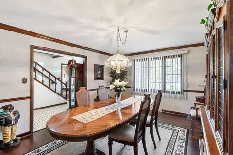 2560 Perry Ct, Dyer, IN 46311 photo 16