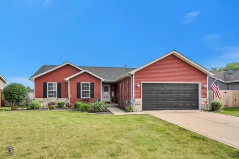244 Landale Dr, Valparaiso, IN 46385