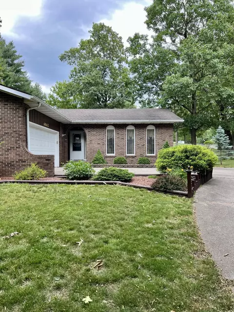 Exterior - 6862 Tranquility Dr, De Motte, IN 46310 photo 3 of 3