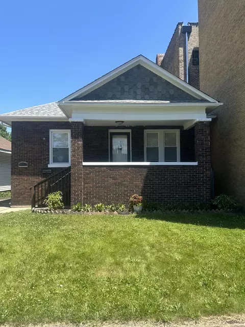 5969 Hyslop Pl, Hammond, IN 46320