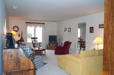 8745 Janeway, Munster, IN 46321 photo 1