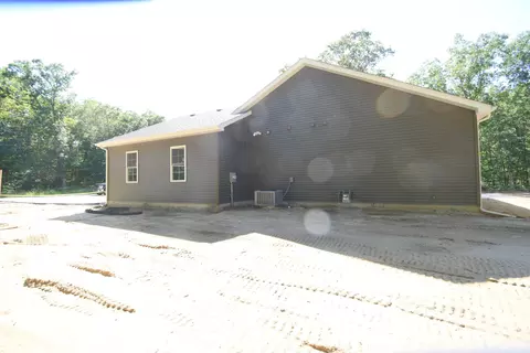 3672 Quail Run Dr, Wheatfield, IN 46392 photo 37