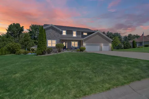 119 E Junco Dr, Kouts, IN 46347 photo 2