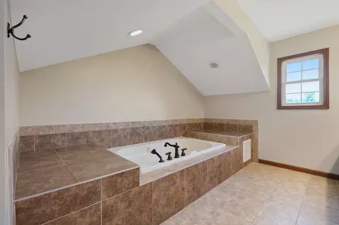 119 E Junco Dr, Kouts, IN 46347 photo 31