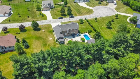 119 E Junco Dr, Kouts, IN 46347 photo 10