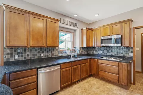 119 E Junco Dr, Kouts, IN 46347 photo 20