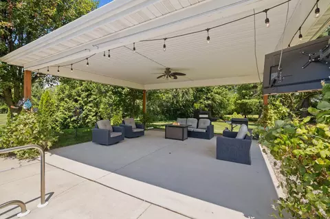 119 E Junco Dr, Kouts, IN 46347 photo 48
