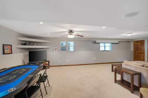 119 E Junco Dr, Kouts, IN 46347 photo 40
