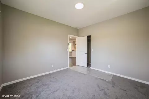 836 W 43rd Ave, Gary, IN 46408 photo 7
