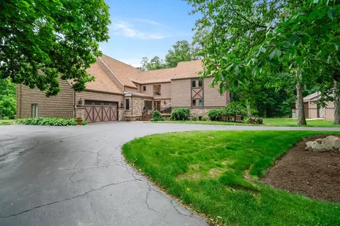 536 N 106, Valparaiso, IN 46385