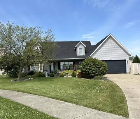 11400 Ventura Dr, Saint John, IN 46373