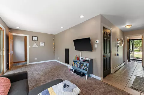 8511 Forest Ave, Munster, IN 46321 photo 19