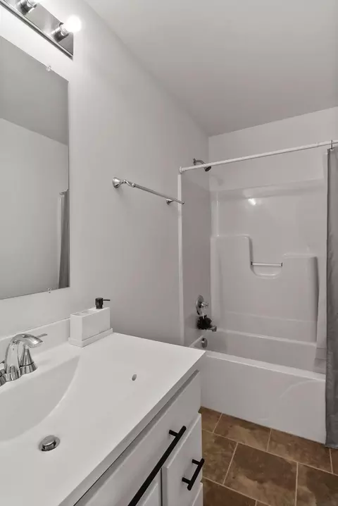 1069 E 116th Pl, Crown Point, IN 46307 photo 12