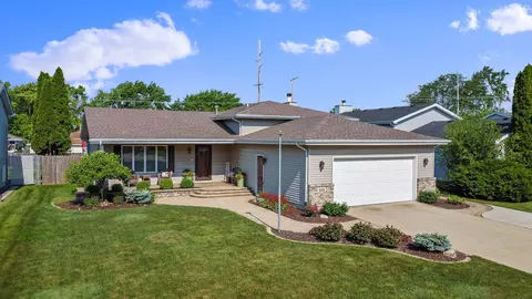 640 Forest Ave, Griffith, IN 46319 photo 1