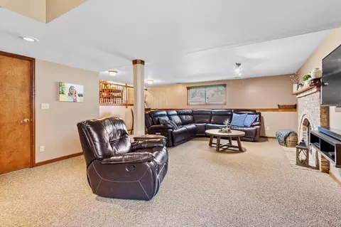 640 Forest Ave, Griffith, IN 46319 photo 22