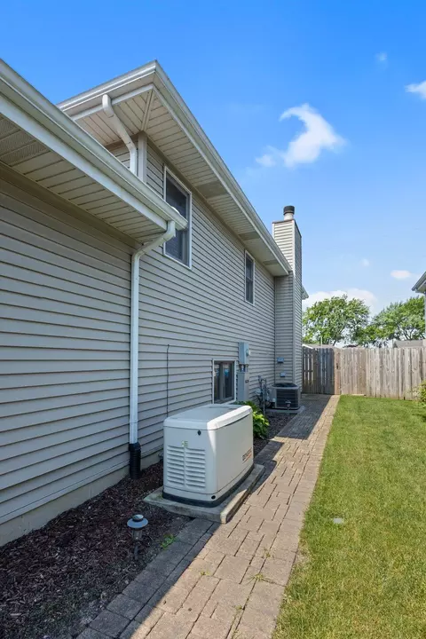 640 Forest Ave, Griffith, IN 46319 photo 40
