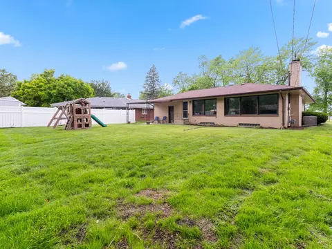 1810 River Dr, Munster, IN 46321 photo 32