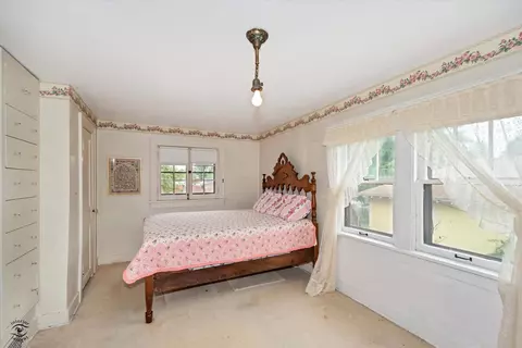 Bedroom - 222 Maxwell St, Crown Point, IN 46307 photo 4 of 7