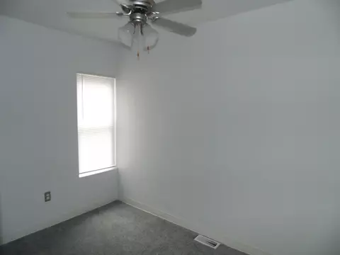 455 Polk St, Gary, IN 46402 photo 18