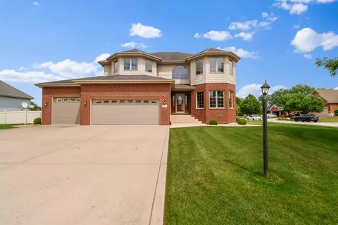 10125 New Devon St, Munster, IN 46321 photo 1