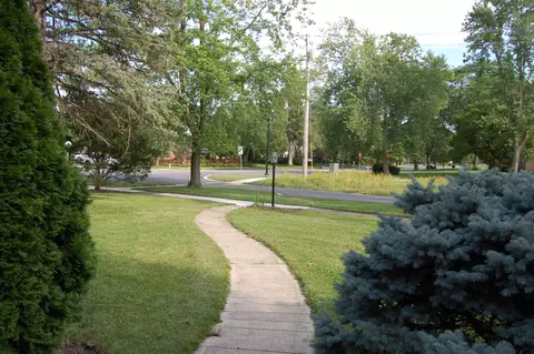 127 Beverly Pl, Munster, IN 46321 photo 14