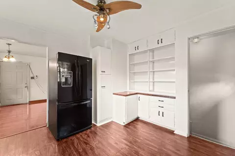 Kitchen - 1532 Hayes St, Gary, IN 46404 photo 3 of 4