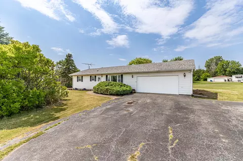 404 N 475, Valparaiso, IN 46385
