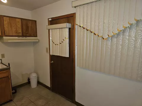 2656 Delaware St, Gary, IN 46407 photo 11