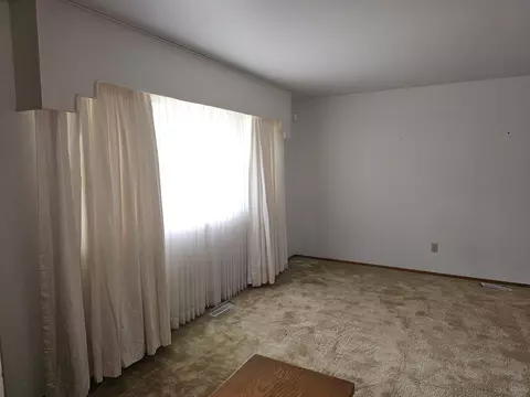 2656 Delaware St, Gary, IN 46407 photo 7