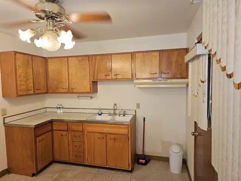 2656 Delaware St, Gary, IN 46407 photo 10