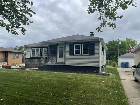 3035 Strong St, Highland, IN 46322